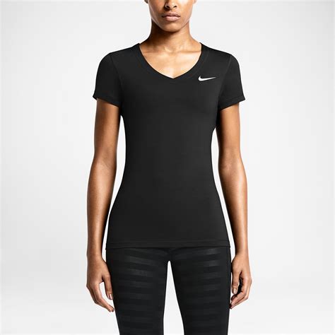 nike tops for women.